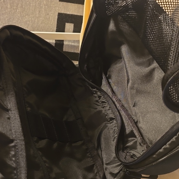 lululemon Toiletry Bag With LA Clippers Logo - Picture 8 of 8